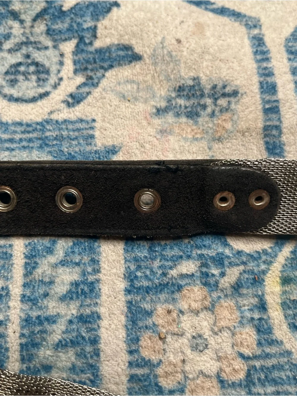 Women’s black Leather Belt with Silver Metal Accents